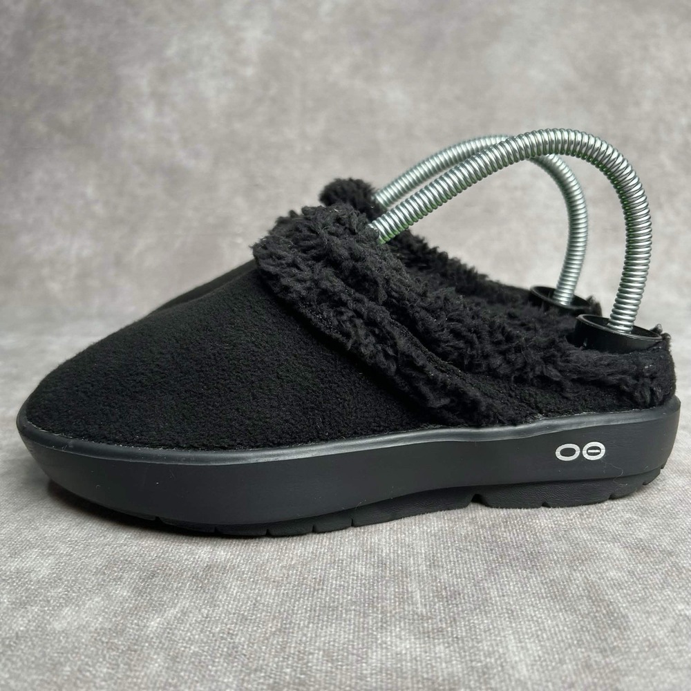 Oofos Oocoozie Mule Women's Size 6 Comfort Recovery Slip On Shoes Black Sherpa